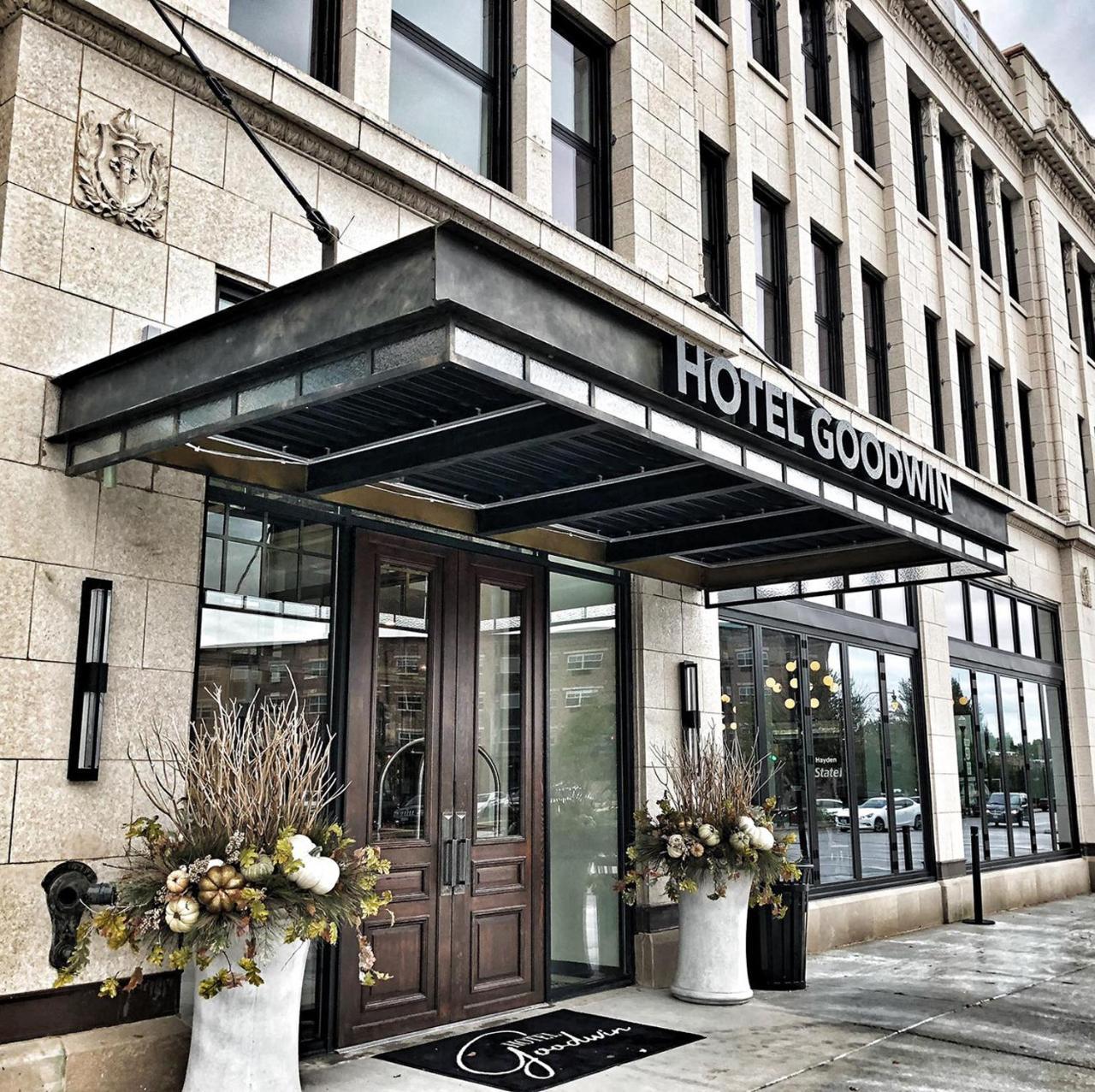 Hotel Goodwin South Beloit Exterior photo